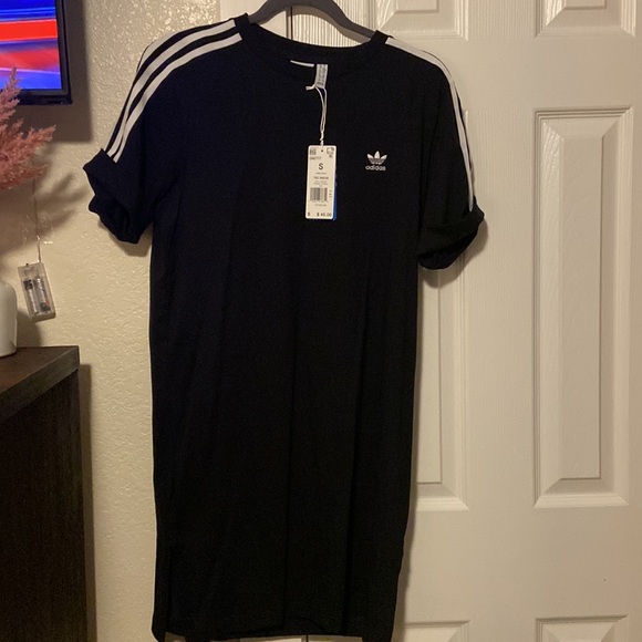 Adidas Sleeve Tee Dress - Bestseller - Picture 2 of 4